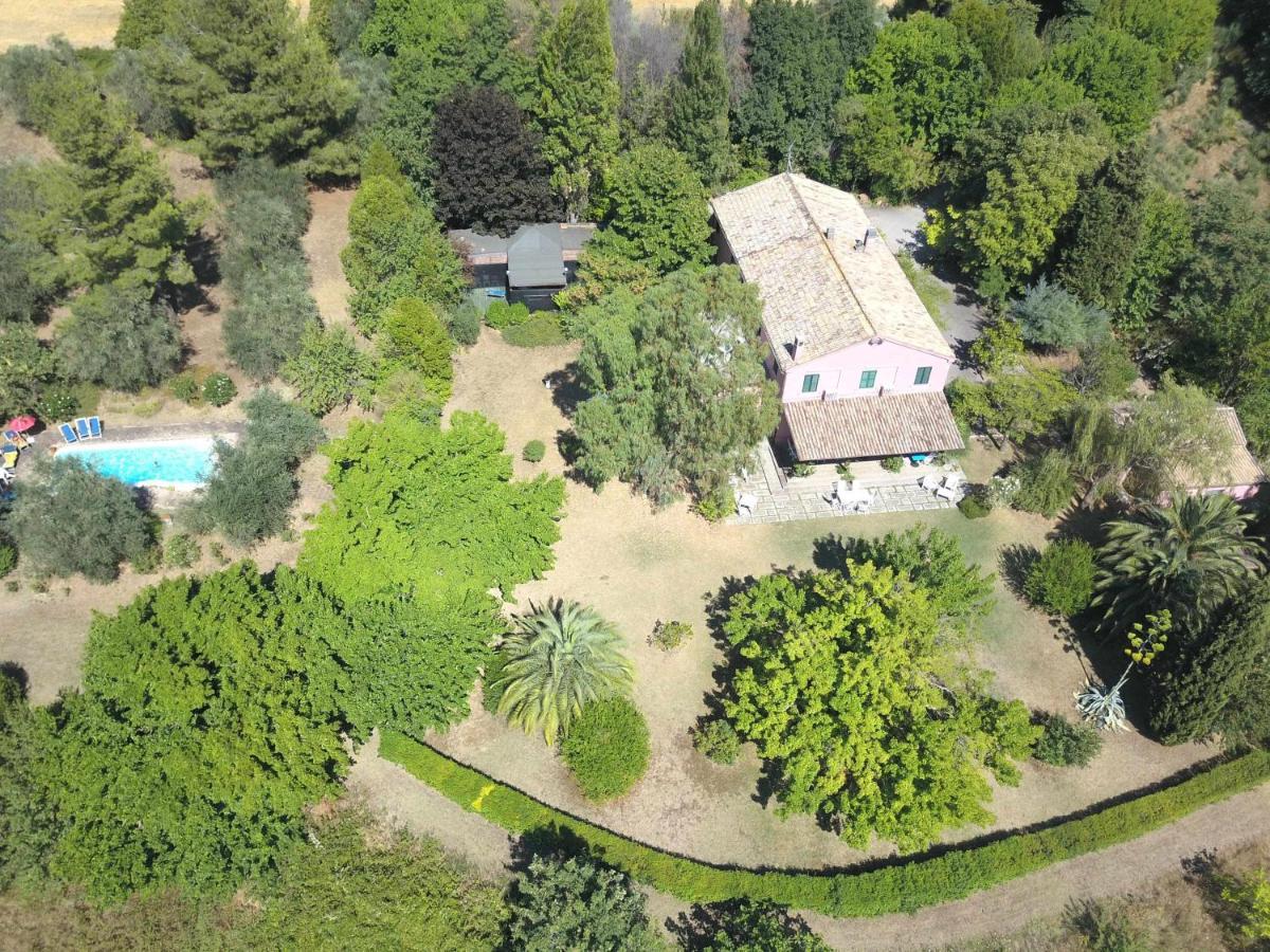 La Meriggia Agriturismo- Ampio Appartamento Con Terrazza Esclusiva Ancona Exterior foto
