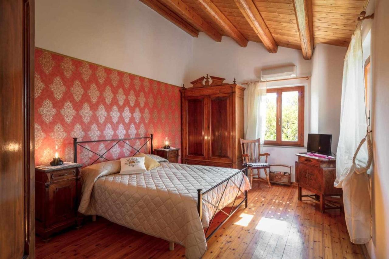 La Meriggia Agriturismo- Ampio Appartamento Con Terrazza Esclusiva Ancona Exterior foto